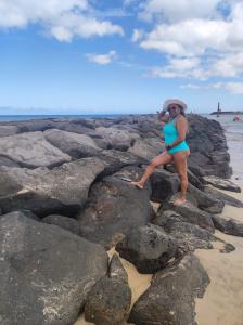 641010831: Chica busca chico en Sevilla