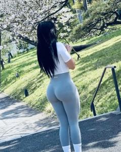 615694299: Chica busca chico en Madrid