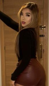 676463299: Chica busca chico en Pontevedra