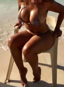 611949169: Chica busca chico en Cádiz