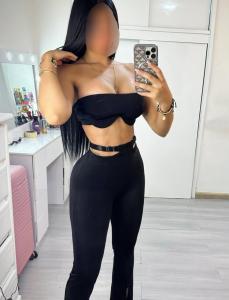 651941366: Chica busca chico en Barcelona