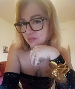 614295514: Chica busca chico en Pontevedra