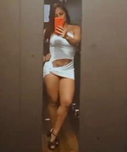 613825812: Chica busca chico en Valencia