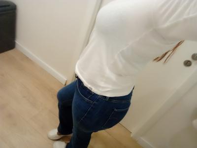 631206563: Chica busca chico en Cantabria