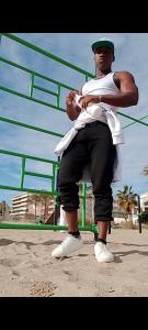 617513197: Chico busca chica en Tarragona