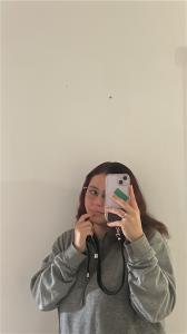 613533117: Chica busca chico en Madrid