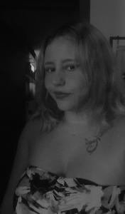 613533117: Chica busca chico en Madrid