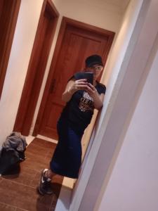 634171945: Chica busca chico en Las Palmas