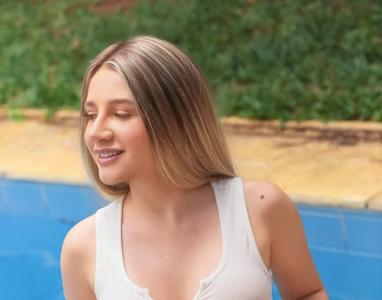 657270318: Chica busca chico en Gerona