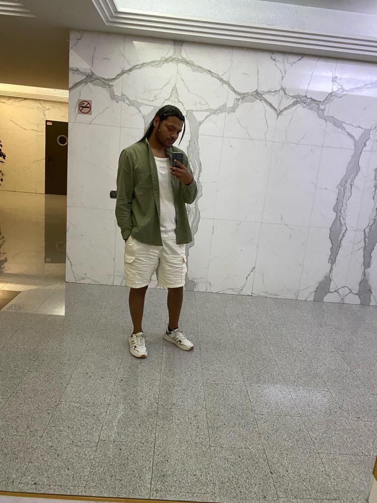 Chico busca chica en Pontevedra: 