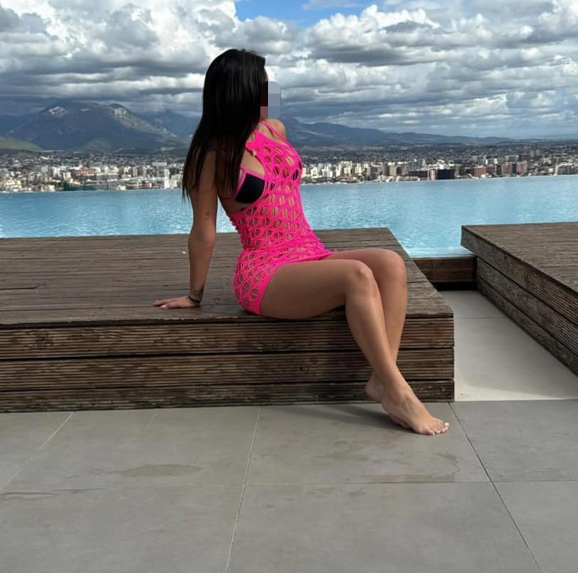 Chica busca chico en Tenerife: 