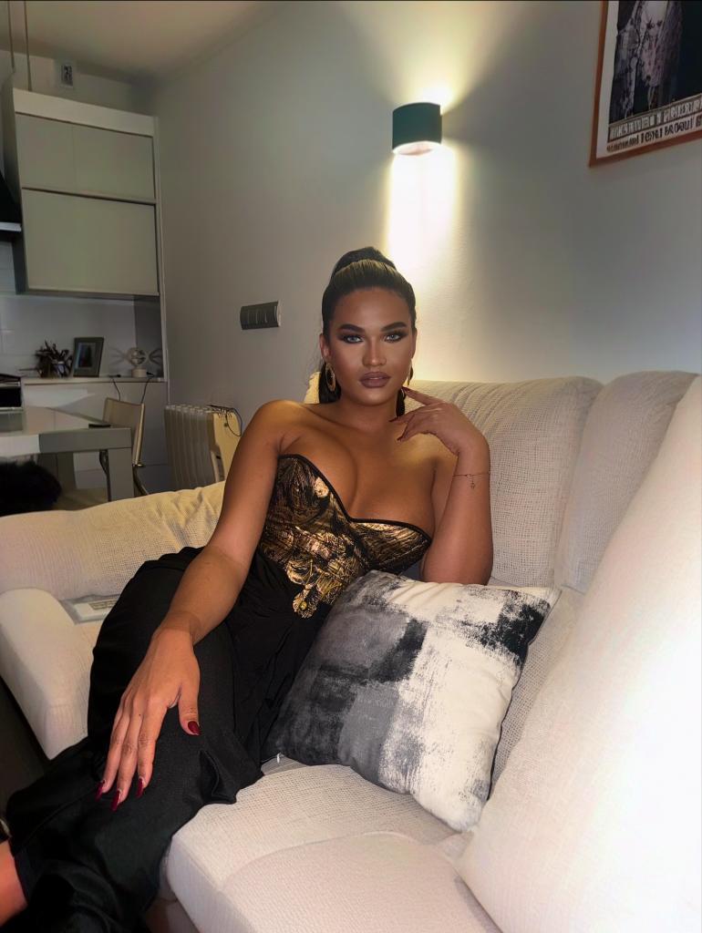 Travesti en Alicante: Transexuales y Travestis