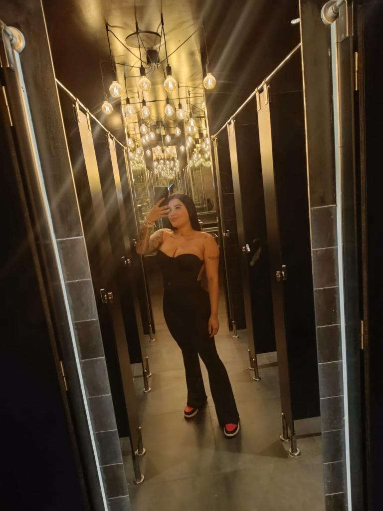 Chica busca chico en Asturias: 