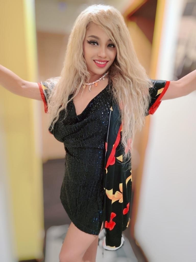 639836228: Chica busca chico en Pontevedra