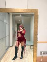 667601459: Chica busca chico en Barcelona