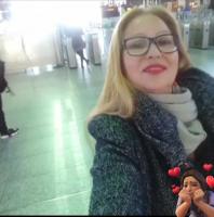 672988631: Chica busca chico en Alicante
