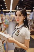 643169093: Chica busca chico en Madrid