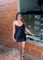 623533506: Chica busca chico en Sevilla