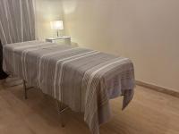 640915304: Chica busca chico en Málaga