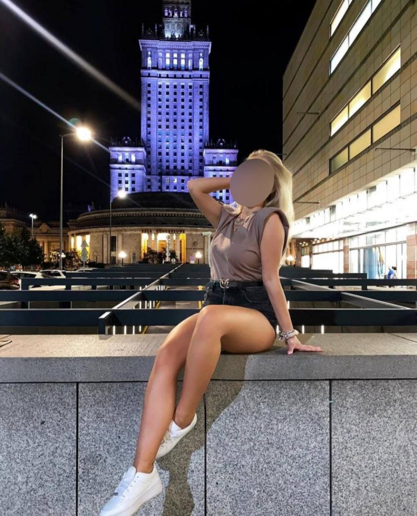 Chica busca chico en Cádiz: 