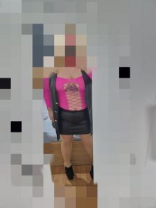Chica busca chico en Sevilla: 