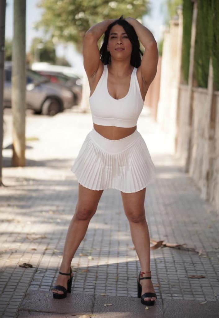 Chica busca chico en Mallorca: 