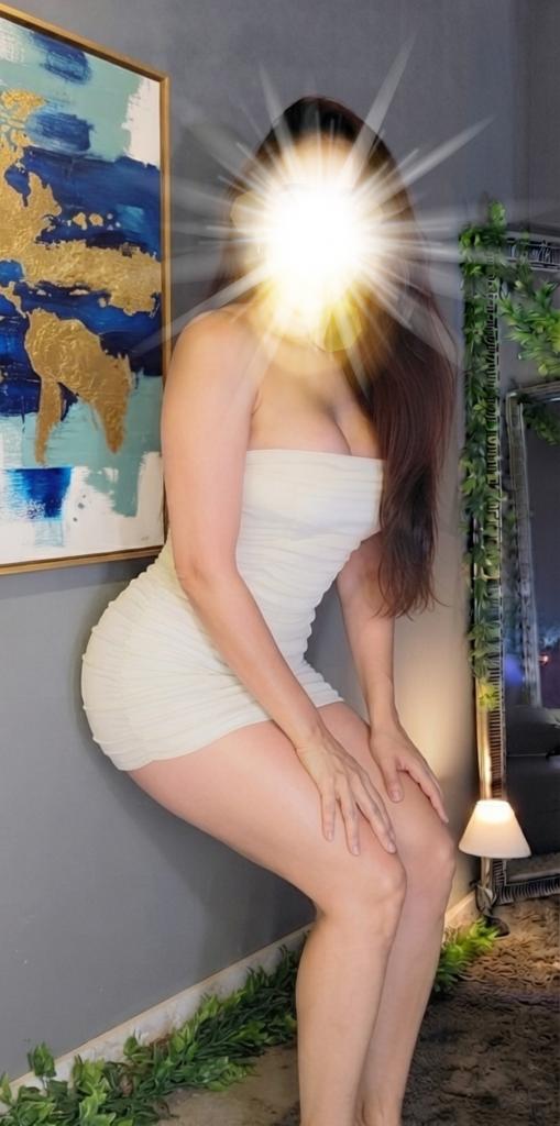Chica busca chico en Granada: 
