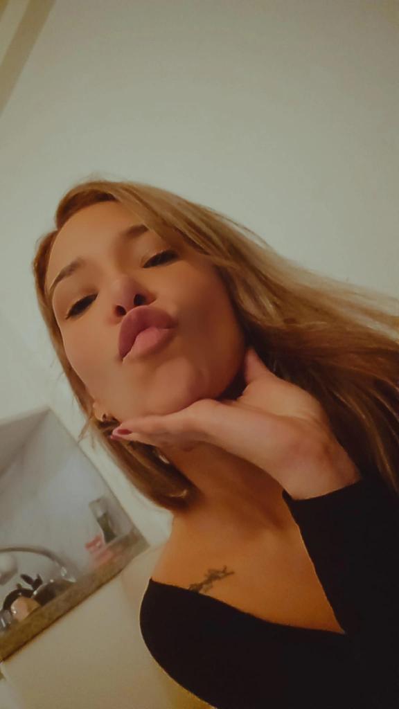 Chica busca chico en Málaga: 