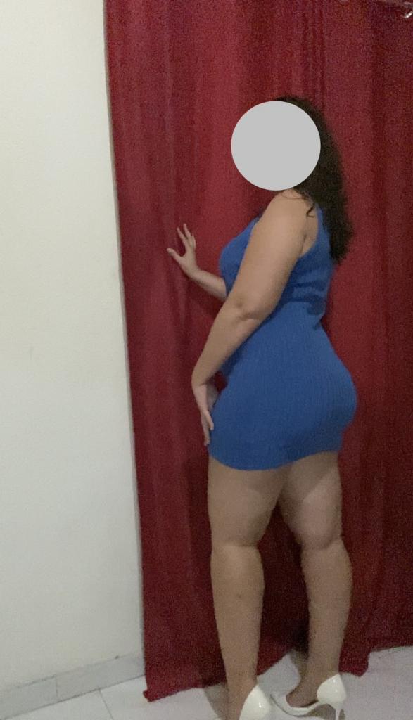 607416042: Chica busca chico en Murcia