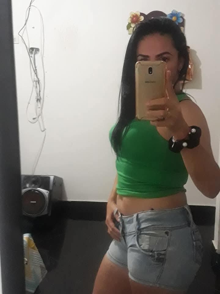 672964479: Chica busca chico en Zaragoza