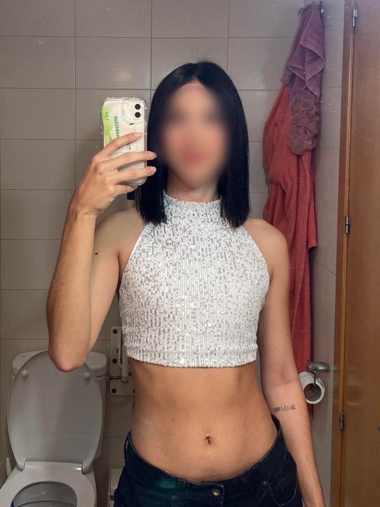 624711920: Chica busca chico en Murcia