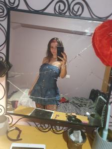 627798110: Chica busca chico en Madrid