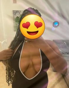 652317720: Chica busca chico en Cádiz