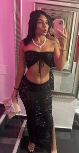 697388135: Chica busca chico en Valladolid