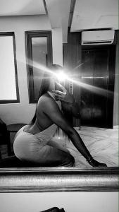 632901259: Chica busca chico en Madrid