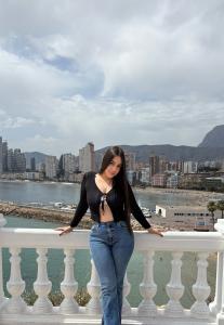613543651: Chica busca chico en Valencia