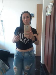 672964479: Chica busca chico en Zaragoza