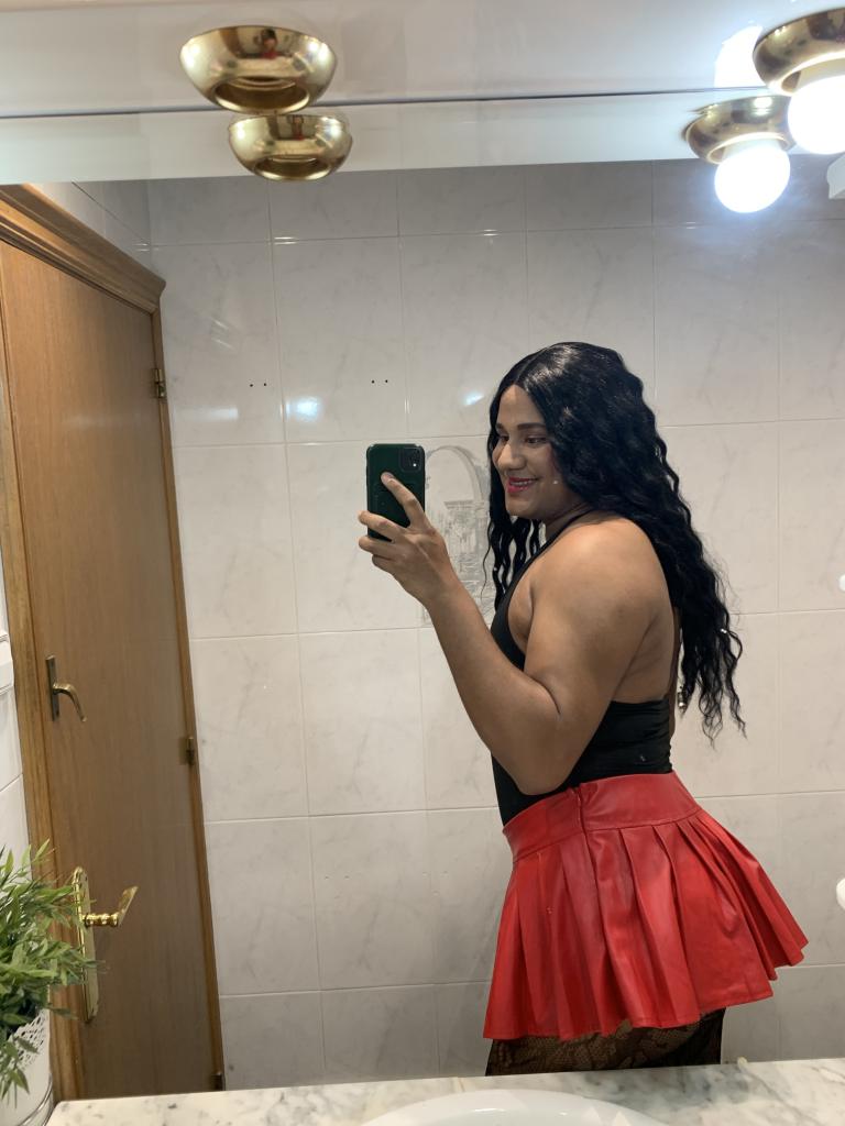 603643710: Transexual en Barcelona