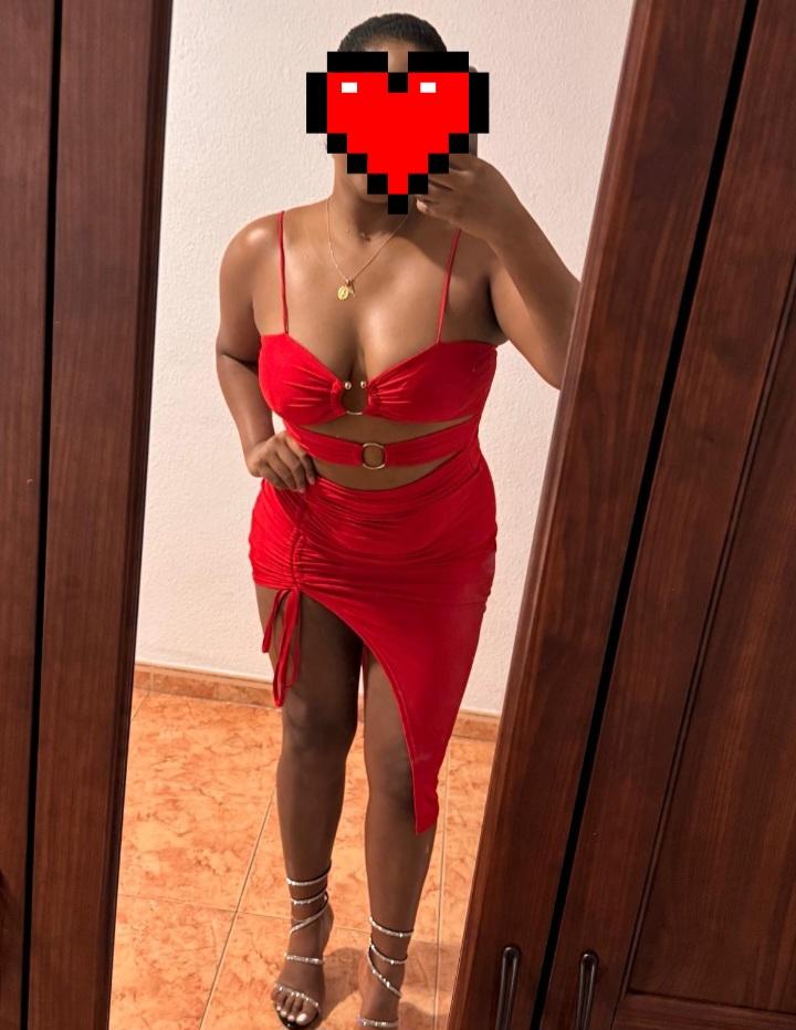 Chica busca chico en Cádiz: 