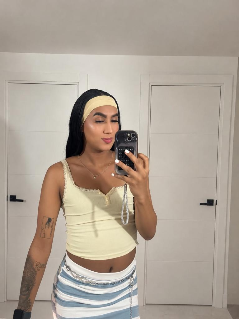 663358974: Transexual en Madrid