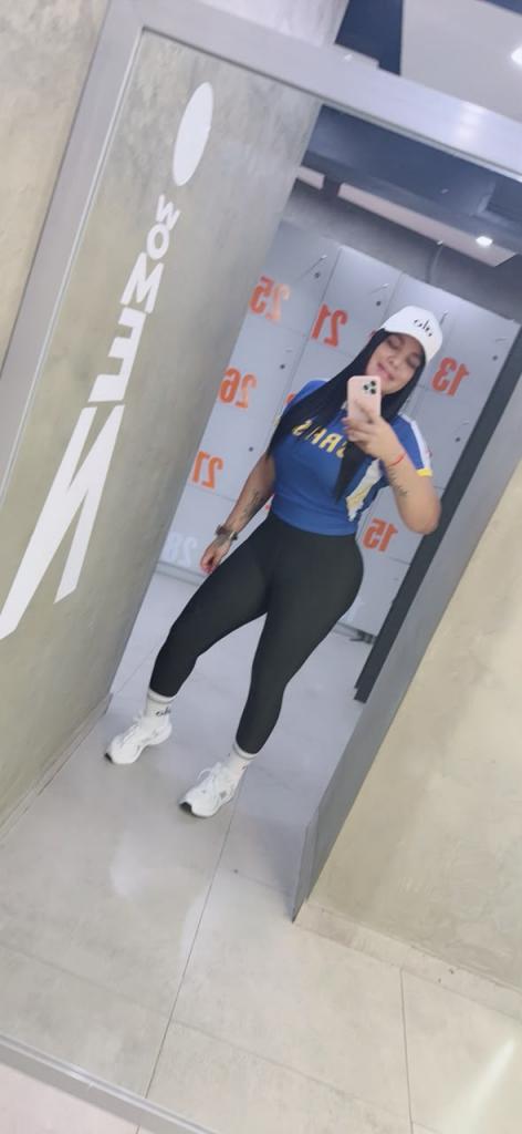 Chica busca chico en Cádiz: 