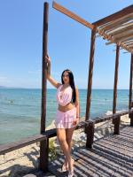 684732269: Chica busca chico en Ibiza