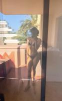 612476218: Chica busca chico en Madrid