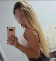 684769315: Chica busca chico en La Coruña