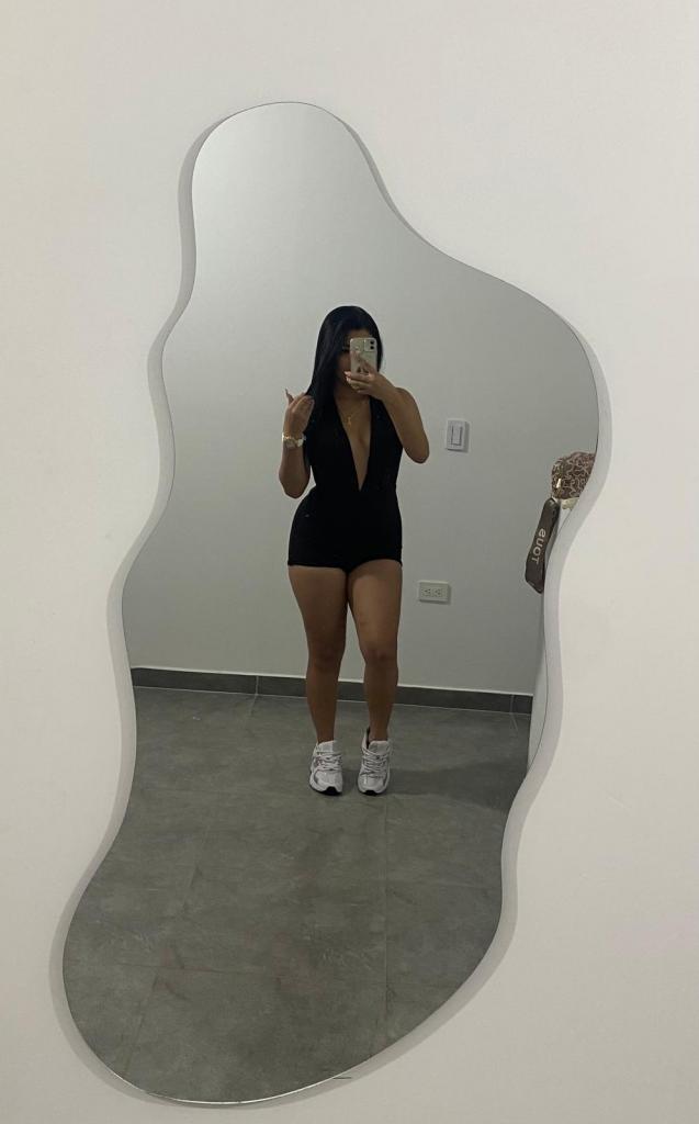 666239522: Chica busca chico en Murcia