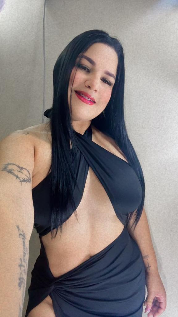 Chica busca chico en Cádiz: 