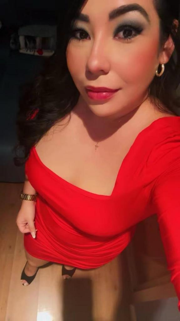 613349869: Chica busca chico en Huelva