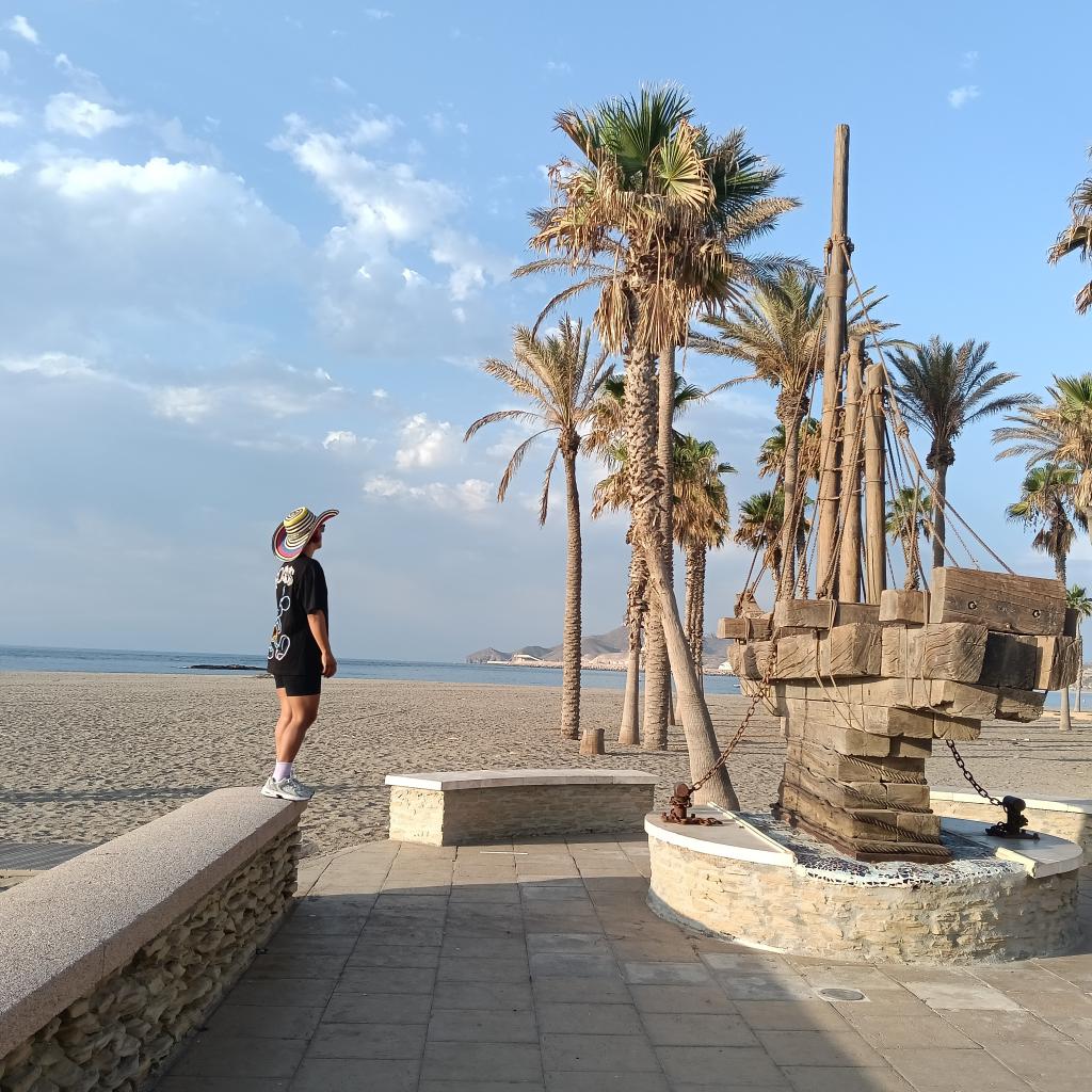 641395848: Chica busca chico en Murcia