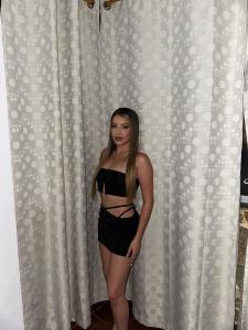 696227760: Chica busca chico en Ibiza