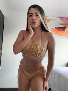 Chica busca chico en Ibiza: 